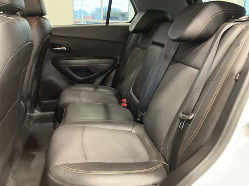 Used 2018 Chevrolet Trax LT w/ Driver Confidence Package image 23