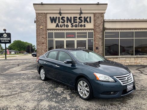 Used 2013 Nissan Sentra SL w/ Navigation Pkg FWD image 1
