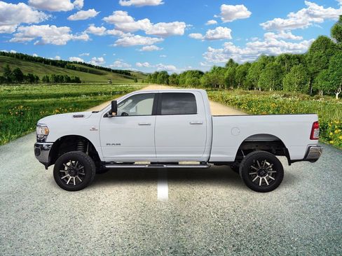 Used 2019 RAM 2500 Big Horn AWD/4WD image 3