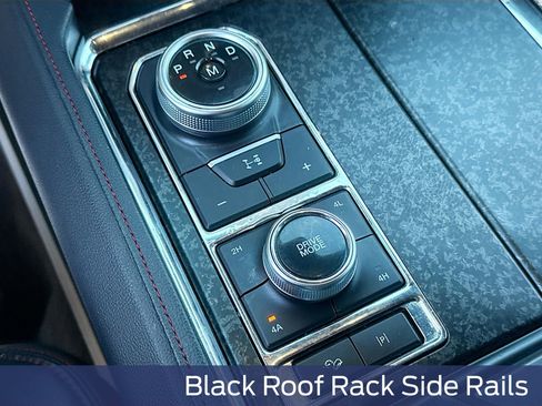 Used 2022 Ford Expedition Limited image 21