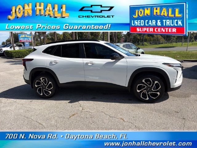Used 2025 Chevrolet Trax RS w/ Driver Confidence Package FWD image 12