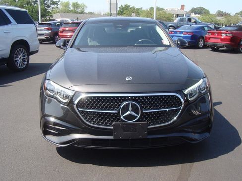 Used 2024 Mercedes-Benz E 350 4MATIC Sedan image 26