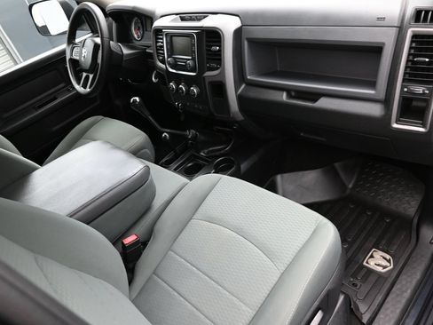 Used 2017 RAM 2500 Tradesman w/ Popular Equipment Group AWD/4WD image 40