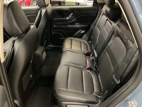 New 2026 Lincoln Corsair Premiere image 21