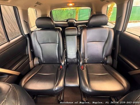 Used 2012 Toyota Highlander SE w/ Tow Pkg image 13