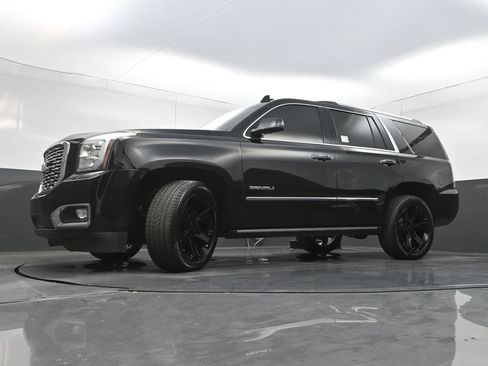 Used 2018 GMC Yukon Denali w/ Denali Ultimate Package AWD/4WD image 30
