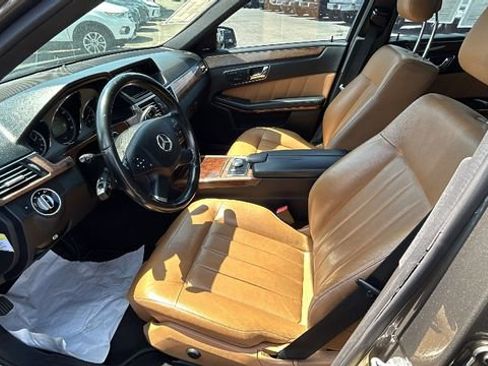 Used 2011 Mercedes-Benz E 350 Sedan image 17