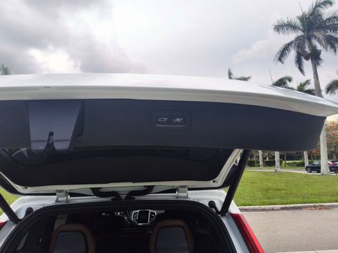 Used 2018 Volvo XC90 T6 Inscription w/ Convenience Package AWD/4WD image 58