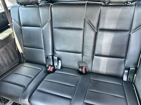 Used 2021 Cadillac Escalade ESV Sport w/ Driver Assist Tech Package AWD/4WD image 18