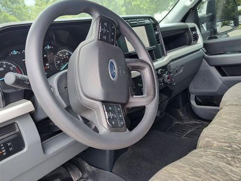 Used 2024 Ford F250 XL w/ STX Appearance Package AWD/4WD image 6