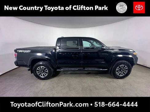 Used 2023 Toyota Tacoma TRD Sport w/ Black Out Package (TMS) AWD/4WD image 2