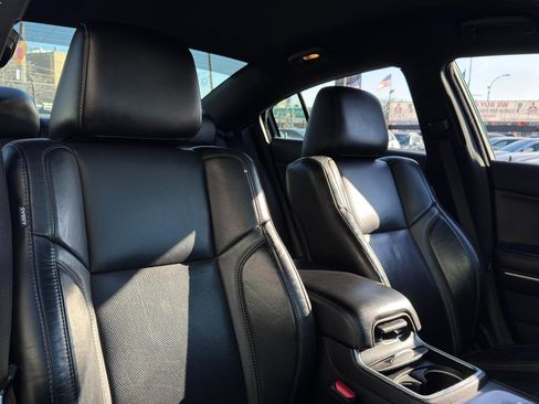 Used 2021 Dodge Charger SXT w/ Leather Interior Group image 28