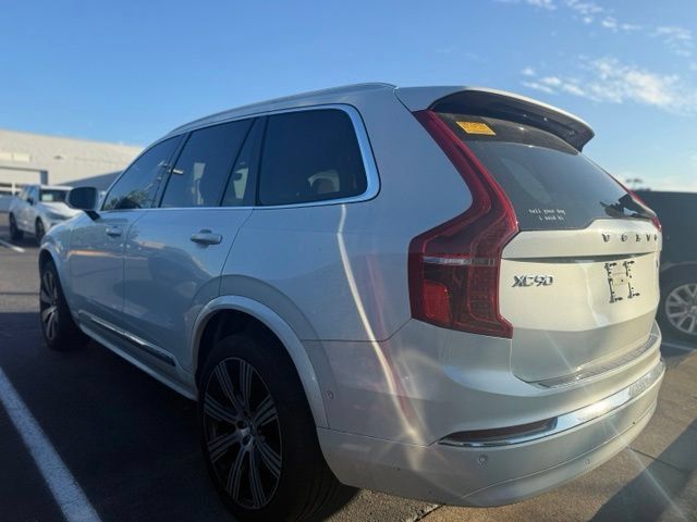 Used 2024 Volvo XC90 T8 Ultimate w/ Lounge Package AWD/4WD image 3