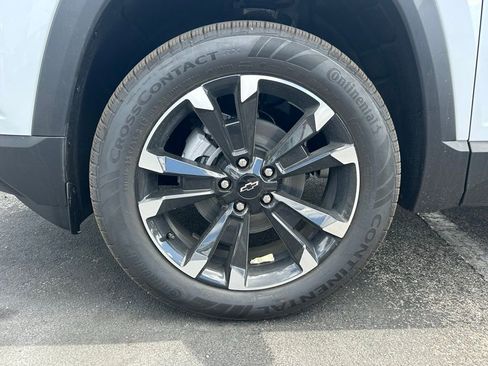 New 2026 Chevrolet Equinox RS w/ Safety and Technology Package FWD image 10
