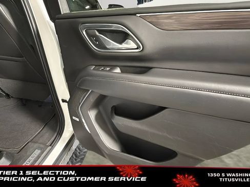 Used 2022 Chevrolet Tahoe Z71 w/ Luxury Package AWD/4WD image 33