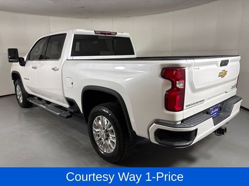 Used 2023 Chevrolet Silverado 3500 High Country w/ Safety Package II AWD/4WD image 8