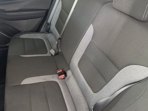 Used 2025 Chevrolet TrailBlazer LT AWD/4WD image 30