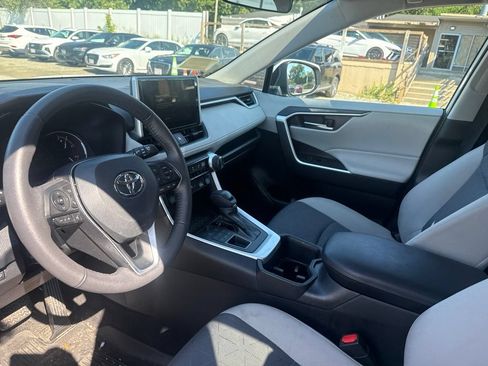 Used 2023 Toyota RAV4 XLE w/ Convenience Package AWD/4WD image 15