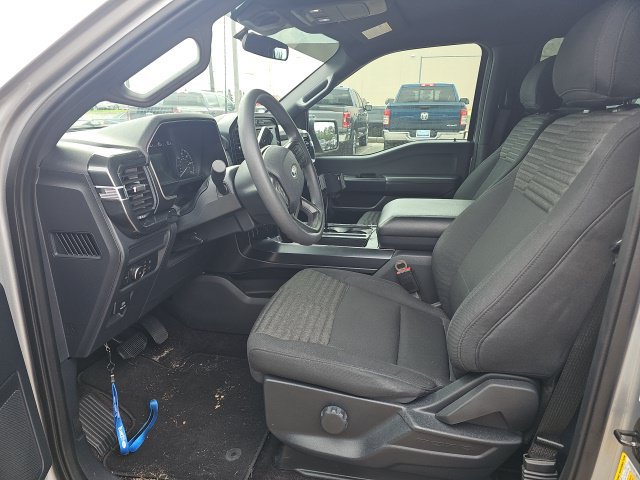 Used 2021 Ford F150 XL w/ STX Appearance Package AWD/4WD image 3