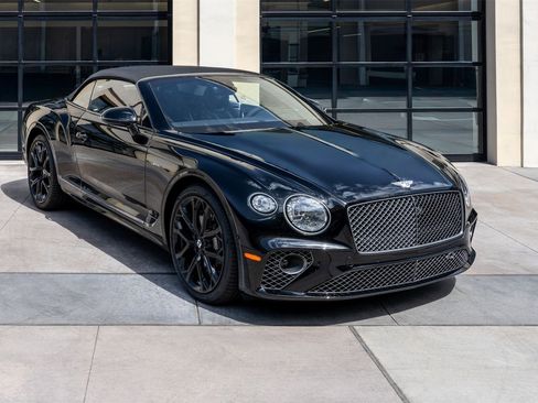 Used 2024 Bentley Continental GT Speed image 31