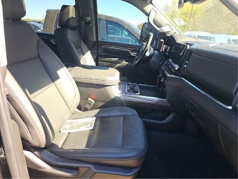 Used 2024 Chevrolet Silverado 3500 LT w/ All Star Edition AWD/4WD image 4