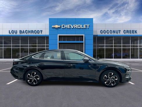 Used 2024 Hyundai Sonata SEL FWD image 9