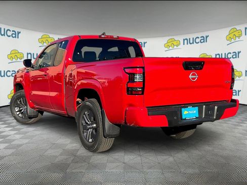 Used 2025 Nissan Frontier SV image 4
