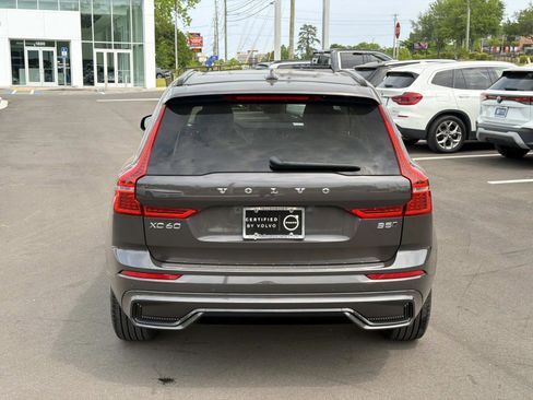 Used 2024 Volvo XC60 B5 Core w/ Protection Package Premier image 6