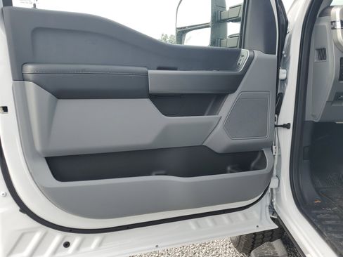 New 2026 Ford F350 XLT image 16