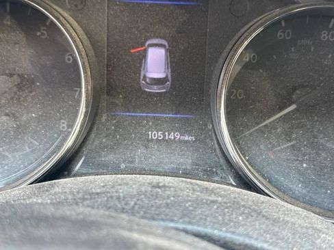 Used 2018 Nissan Rogue S AWD/4WD image 2