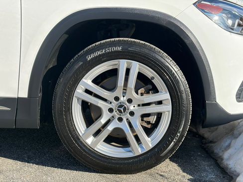 Used 2021 Mercedes-Benz GLA 250 4MATIC image 35