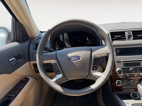Used 2012 Ford Fusion SEL FWD image 12