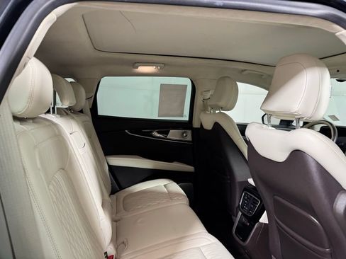 Certified 2022 Lincoln Nautilus Black Label w/ Class II Trailer Tow Package AWD/4WD image 18