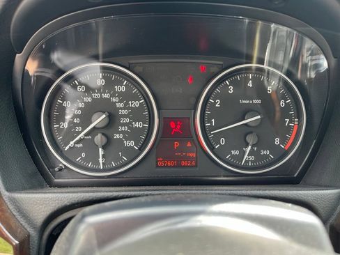 Used 2009 BMW 335i Convertible RWD image 33