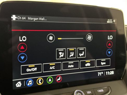 Used 2023 Chevrolet Blazer RS w/ Enhanced Convenience Package FWD image 17