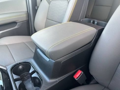 New 2026 Chevrolet Colorado ZR2 w/ Technology Package AWD/4WD image 12