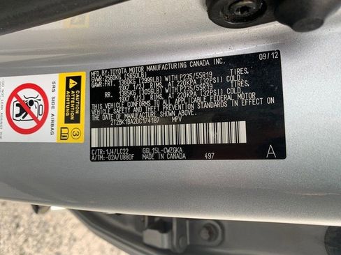 Used 2013 Lexus RX 350 F Sport w/ Navigation Pkg image 32