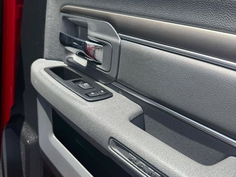 Used 2013 RAM 1500 Express RWD image 23