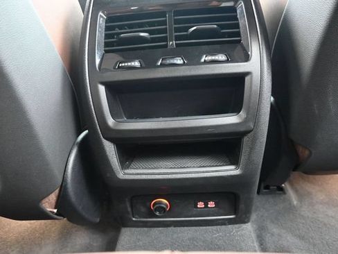 Used 2025 BMW X5 xDrive40i w/ M Sport Package AWD/4WD image 36