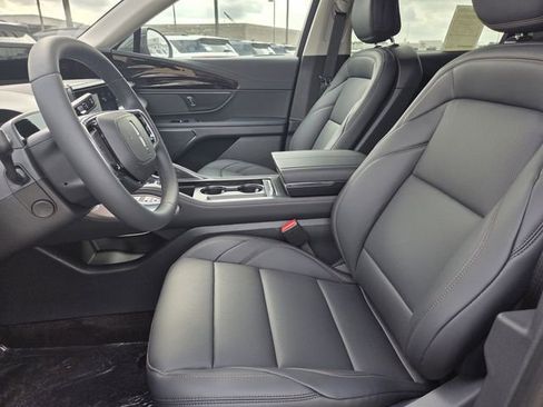 New 2026 Lincoln Nautilus Premier AWD/4WD image 10