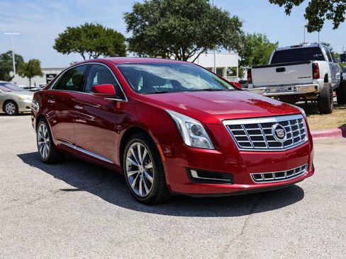 Used 2013 Cadillac XTS FWD image 6