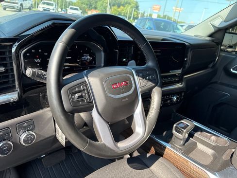 Used 2024 GMC Sierra 1500 Elevation w/ Max Trailering Package AWD/4WD image 4