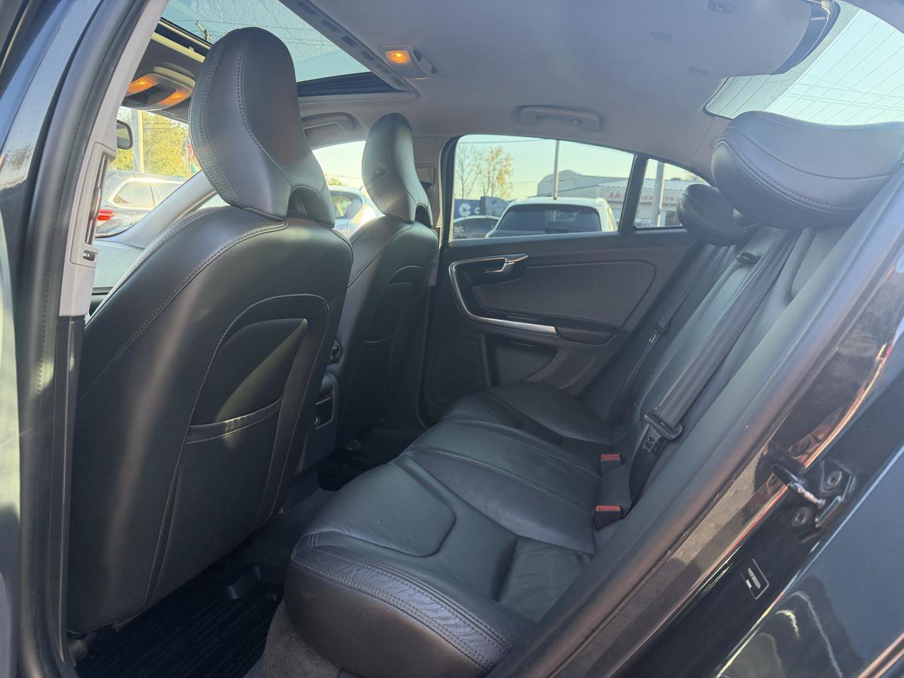 Used 2013 Volvo S60 T5 FWD image 10