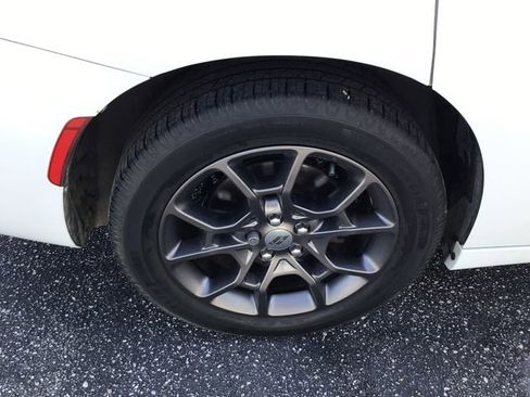 Used 2018 Dodge Charger GT AWD/4WD image 14