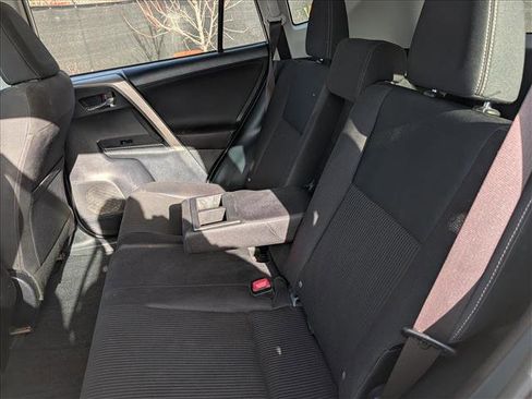 Used 2014 Toyota RAV4 XLE image 22