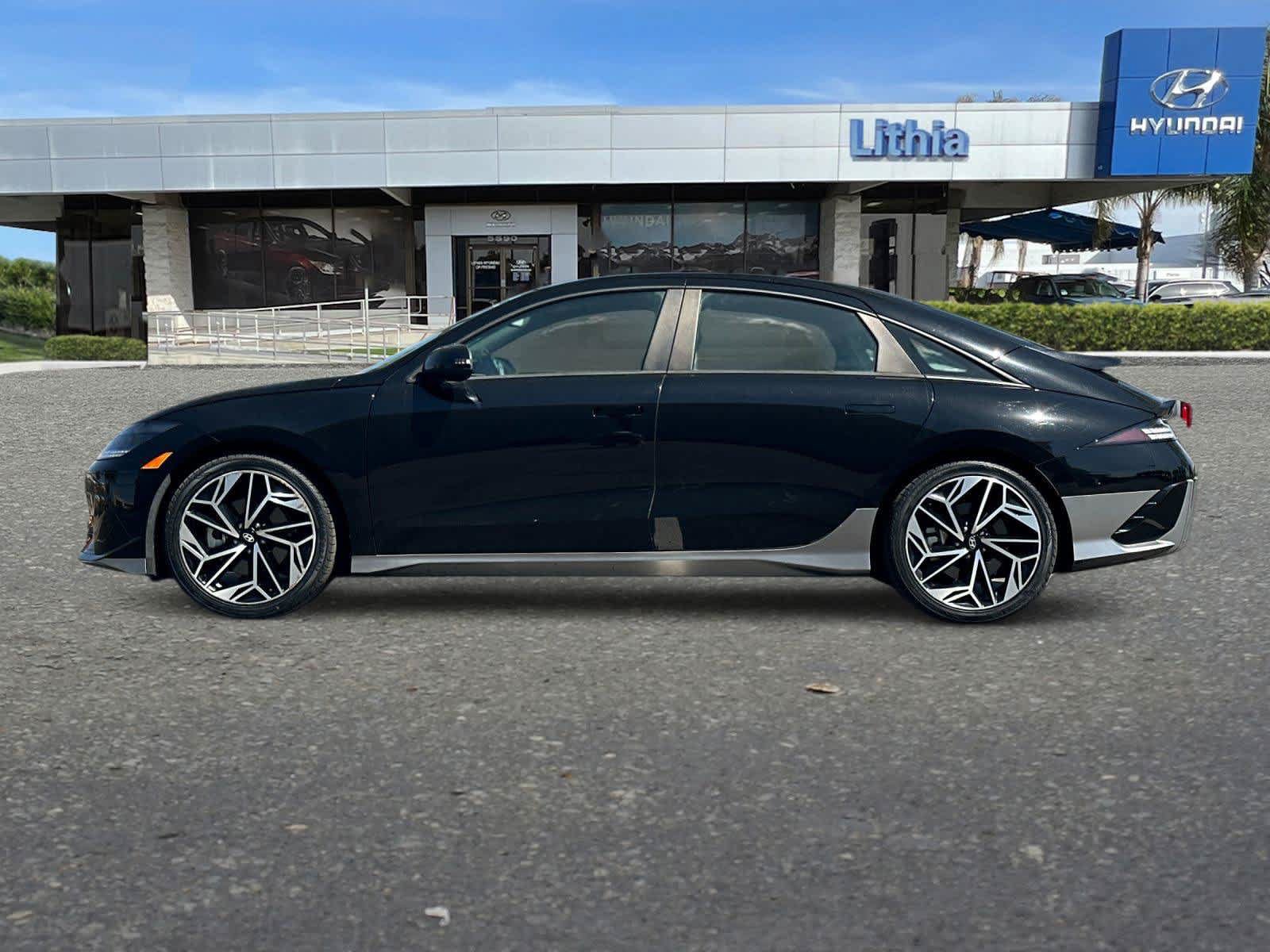 Used 2023 Hyundai Ioniq 6 SEL RWD image 6