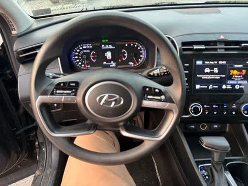Used 2022 Hyundai Tucson SEL w/ Cargo Package AWD/4WD image 19