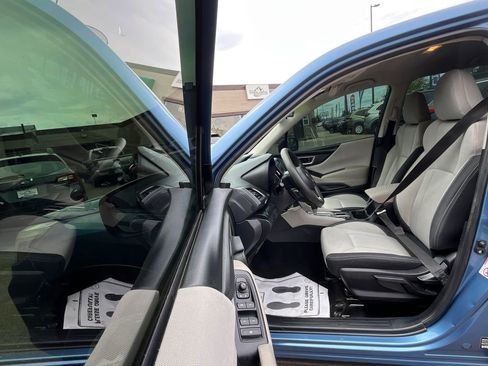 Used 2019 Subaru Forester AWD/4WD image 17