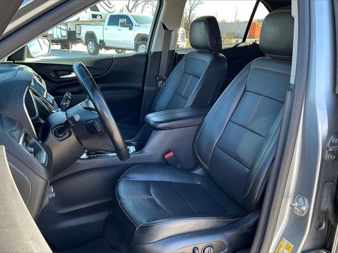 Used 2023 Chevrolet Equinox Premier image 27