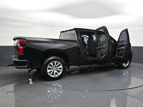 Used 2021 Chevrolet Silverado 1500 Custom RWD image 28